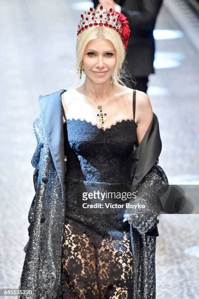 dolce gabbana runway fashion vogue sylvia mantella